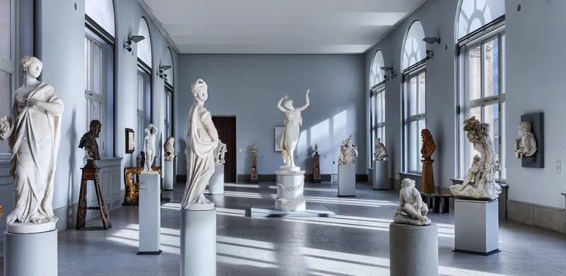 Escultura y pintura, siglos XIII–XVIII