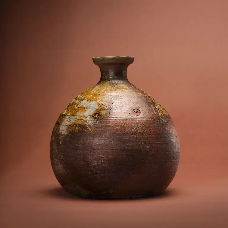 A Different Beauty: Japanese Ceramic Masterworks